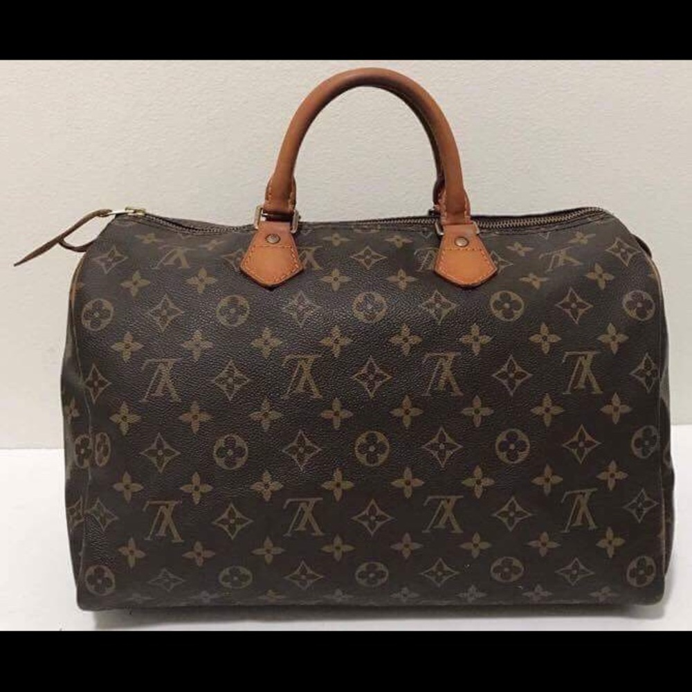 Authentic Vintage Louis Vuitton Speedy 35